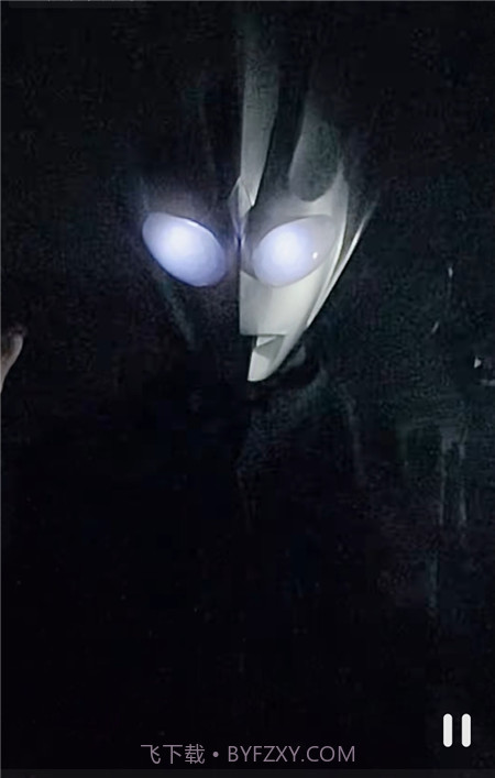 抖音很火的奥特曼光之变装特效截图1 抖音很火的奥特曼光之变装特效截图1