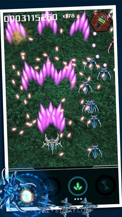 空中军队弹幕射击截图3